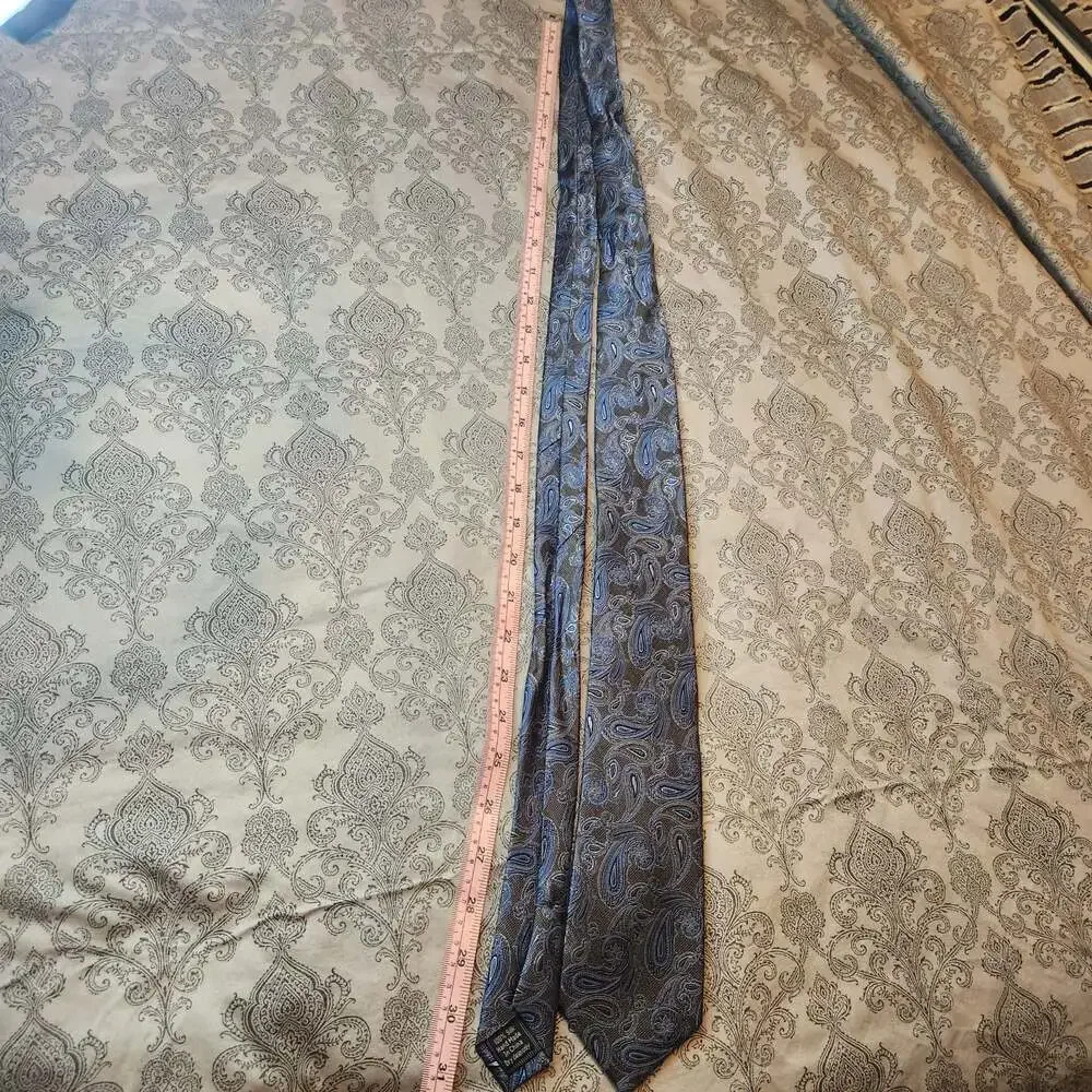 Pronto Uomo Platinum 100% Silk Blue and Brown Paisley Necktie
